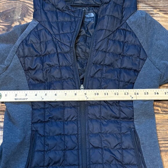 North Face Endeavor Thermoball Jacket Womens Size Small Hooded Quilted Full Zip - Picture 8 of 11